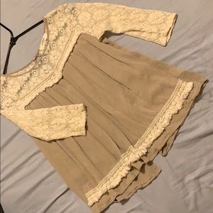 Umgee brand quarter sleeve